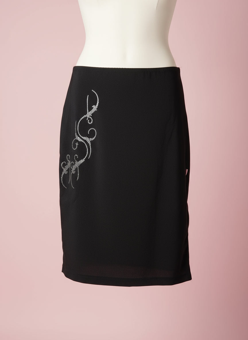 CYBER CHERRY LACE-UP SKIRT
