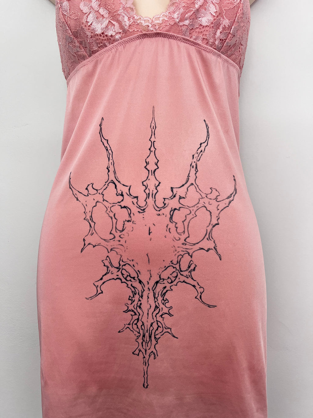 SIGIL SLIP DRESS